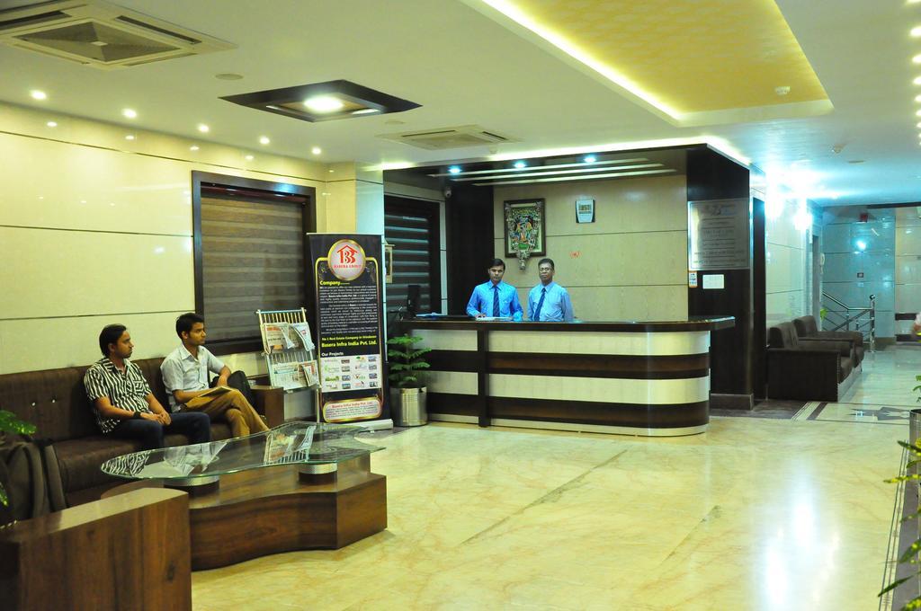 Hotel Basera Brij Bhoomi Вриндавана Экстерьер фото